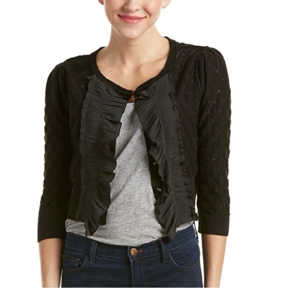 Free People Textured Flutter Front cropped Cardigan Victorian - Medium - EUC